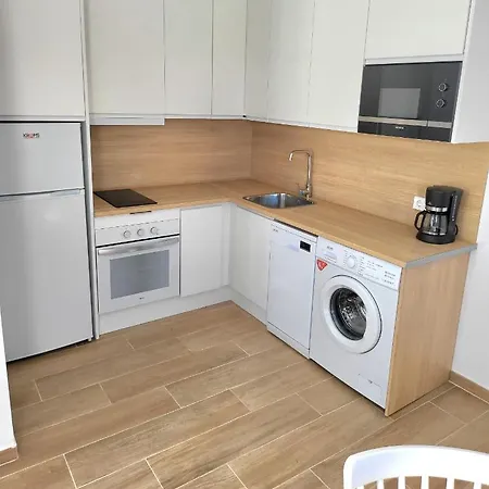 Nuevo En Planta Baja B Con Piscina Y Solarium Barbate